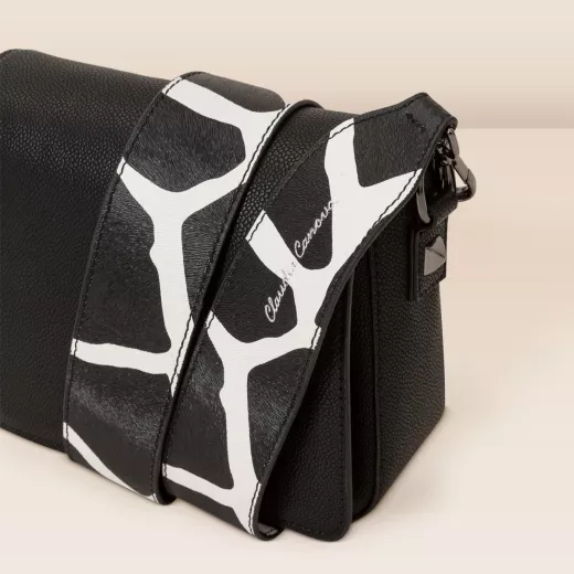 Giraffe Print Interchangeable Bag Strap Model