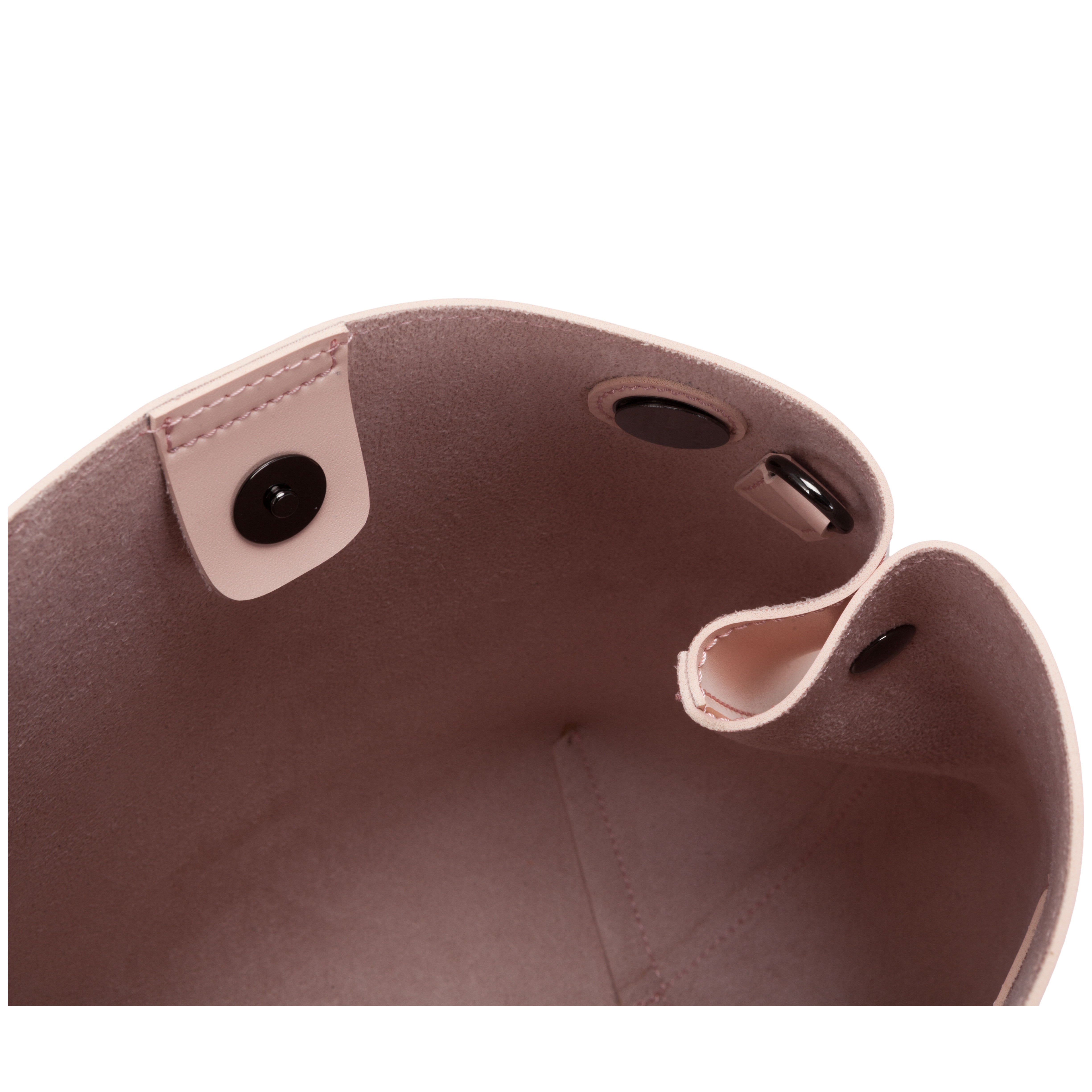 Alia Chain Shoulder Bag