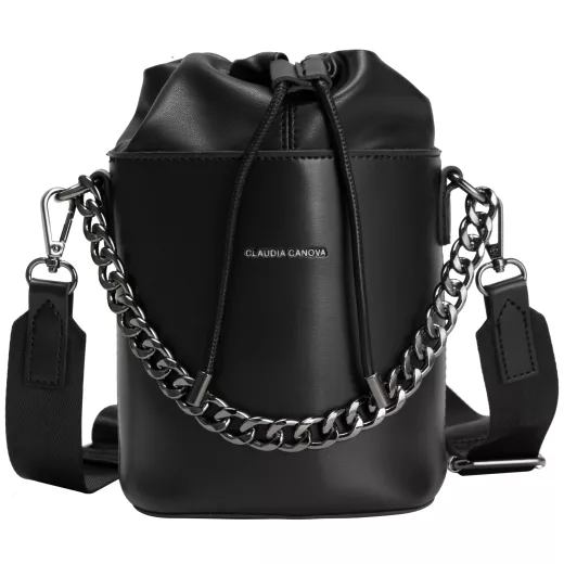 84877-black-front Model